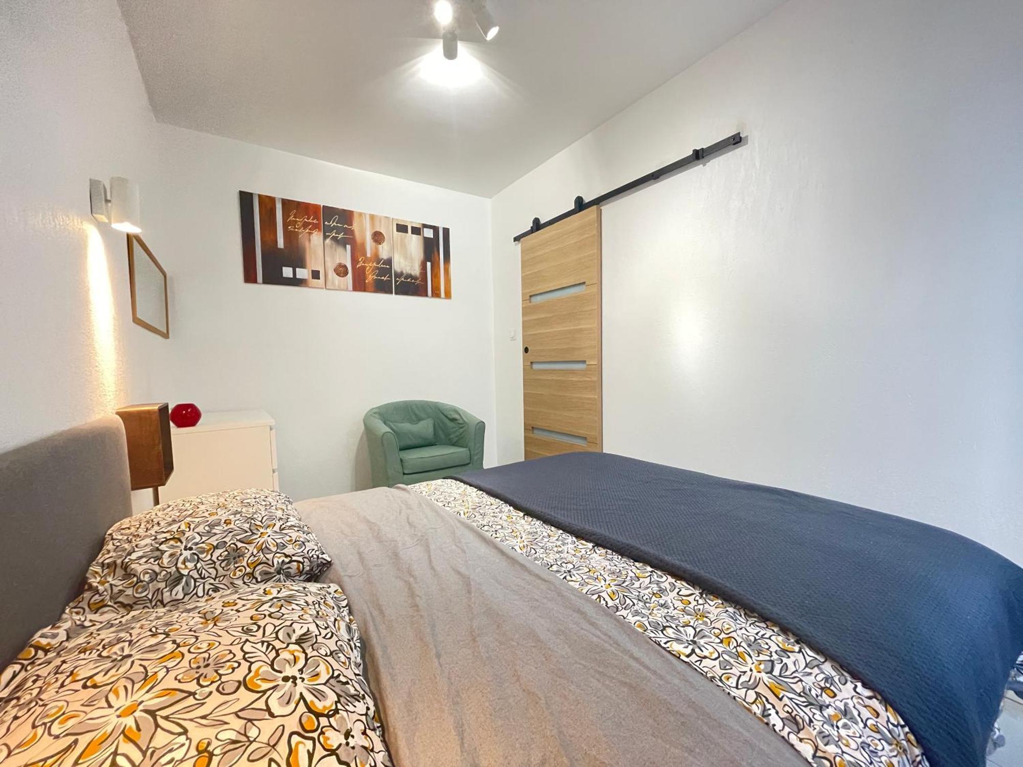Mega Cool Flat France Suisse Apartment Saint-Louis  Luaran gambar